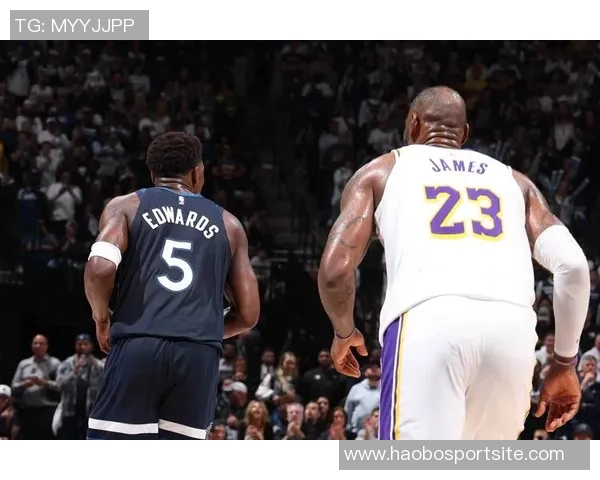 爱德华兹谈与芬奇关系升温彼此沟通更加密切 爱德华兹谈与芬奇关系升温彼此沟通更加密切