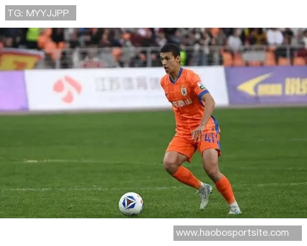 国足阵容老化问题凸显30岁以上球员占比过半引发担忧 国足阵容老化问题凸显30岁以上球员占比过半引发担忧