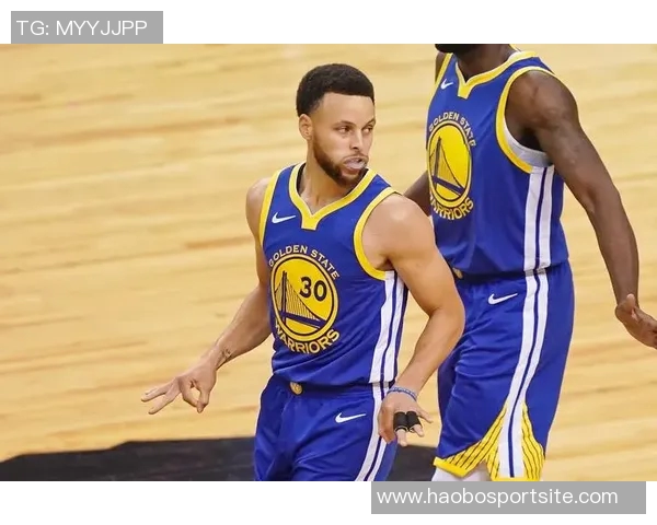 弗莱：围绕库里建队更能提升球队夺冠机会超越字母哥的选择