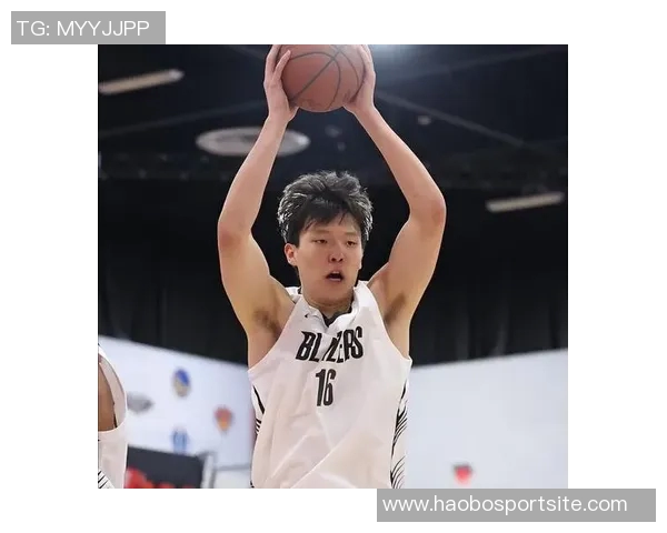 拓记：杨瀚森客场表现出色或将留队主场归来或重返发展联盟