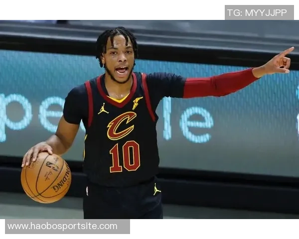 维金斯表现平平全场最低正负值21贡献18分4篮板三分球命中率不佳