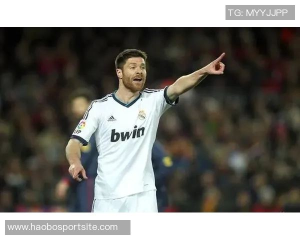 皇马承受外界压力但坚决不考虑更换阿隆索教练的决策