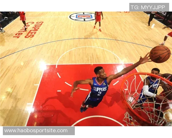 亚历山大重拾中投之路三分球悄然成致命武器能否再度携手共进