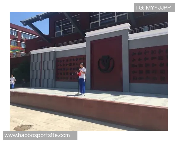 南野拓实谈队长职责与进球感恩队友的真诚心声